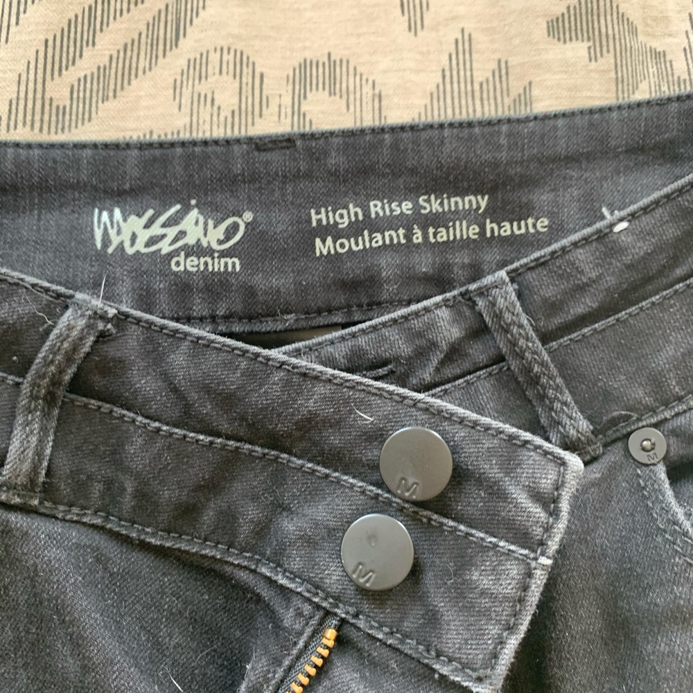Mossimo High Rise Skinny, Black - Size 10